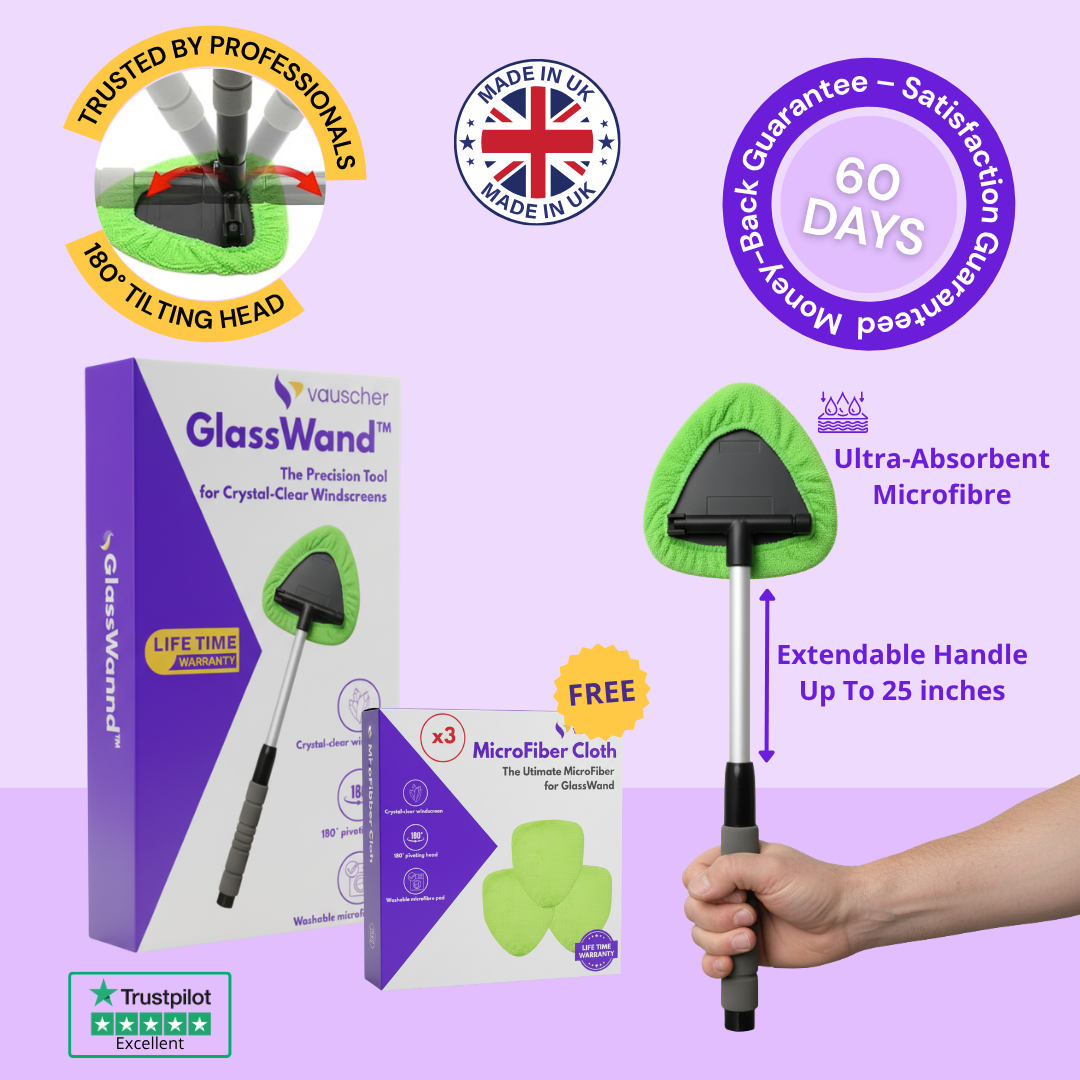 GlassWand extendable windscreen cleaning tool with its box and 3 Ultra-Absorbent Microfibre Cloths