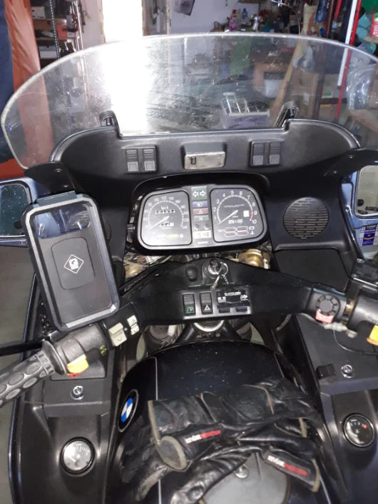 Review by Ewan Merrick